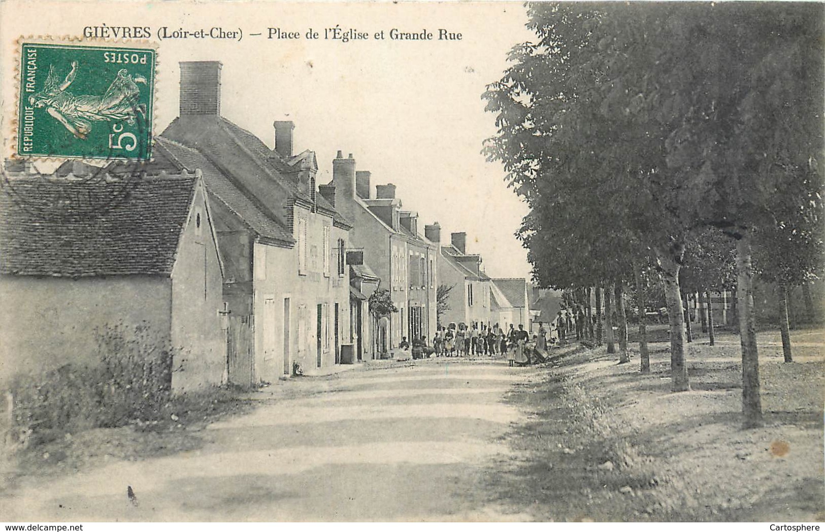 CPA 41 Loir Et Cher Gièvres Place De L'Eglise Et Grande Rue - Autres & Non Classés