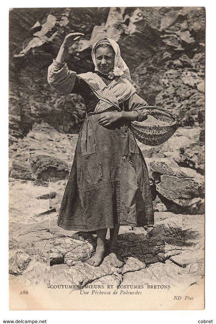 Coutoumes, Moeurs, Et Costumes Bretons - Pêcheuse De Palourdes - Bretagne