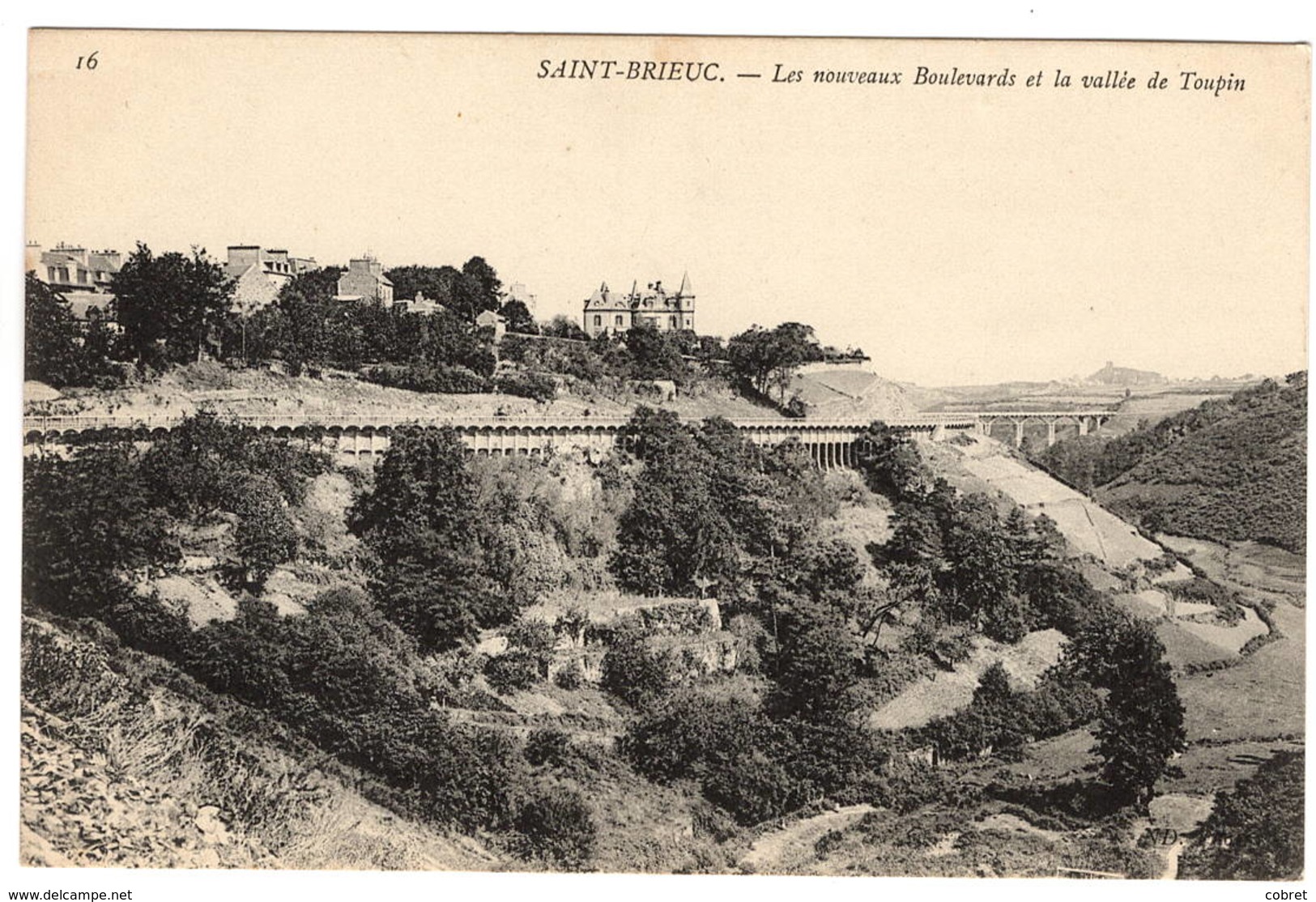 SAINT BRIEUC - Les Nouveaux Boulevards Et La Vallée De Toupin - Saint-Brieuc