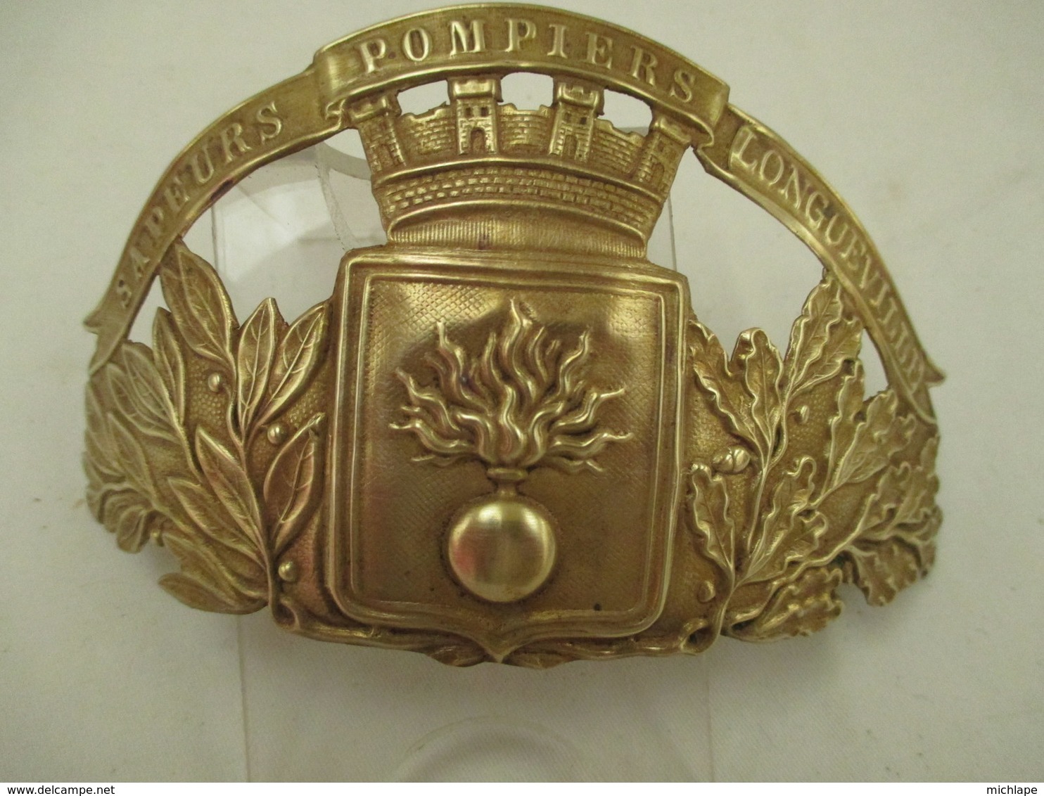 Belle Plaque  De Casque  De Pompier  De Longueville (77) - Armes Neutralisées