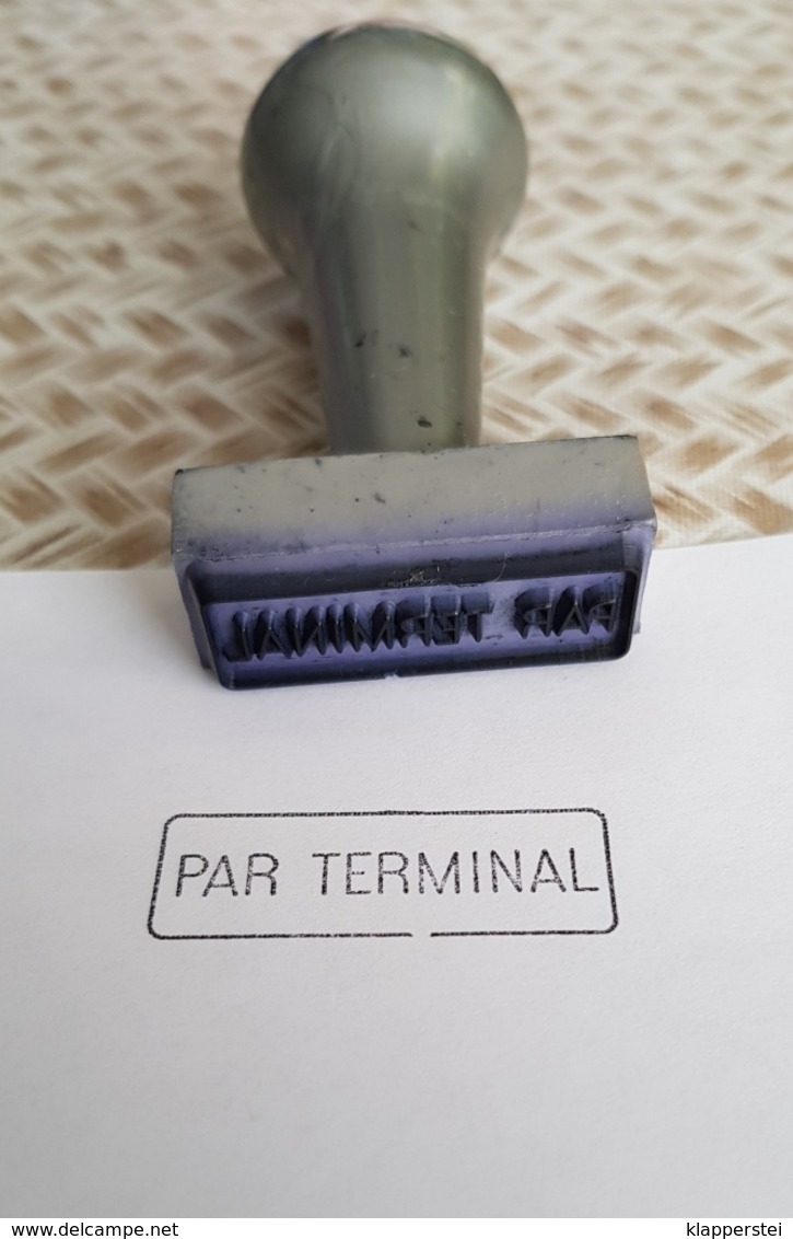 Ancien Tampon Réformé De La Poste PTT Cachet Par Terminal - Cachets