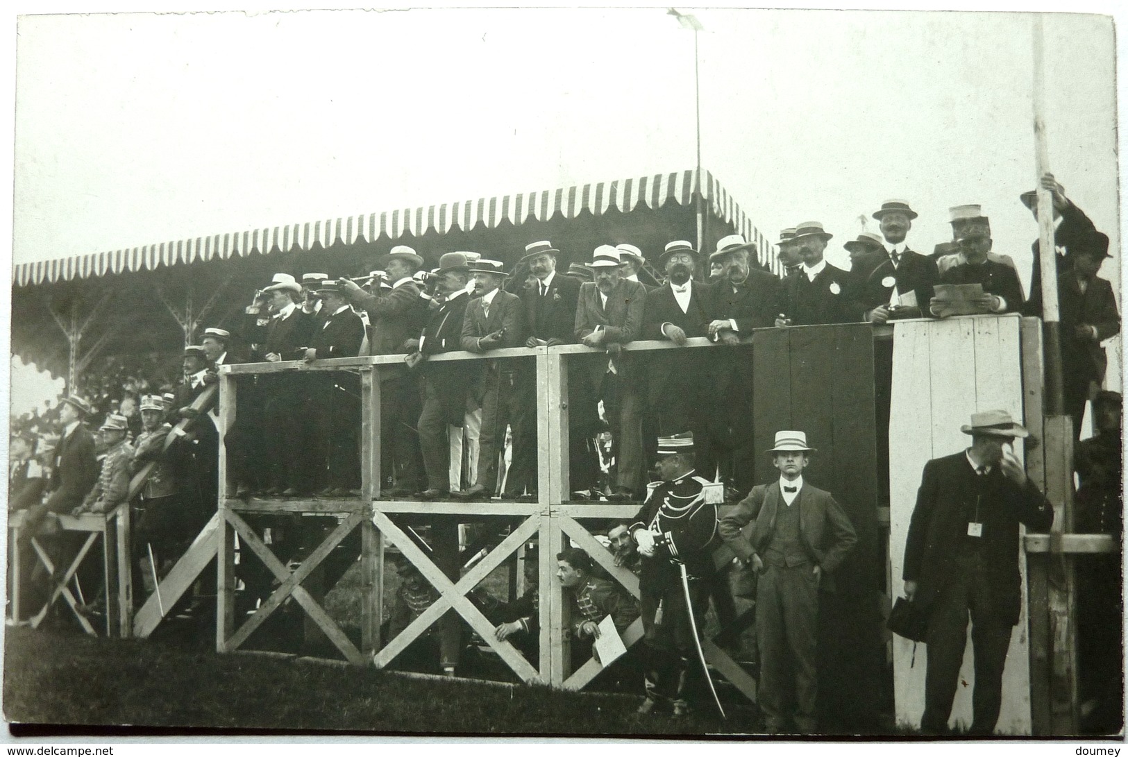 AÉRODROME DE CHÂLONS SUR MARNE - CARTE PHOTO - Meetings