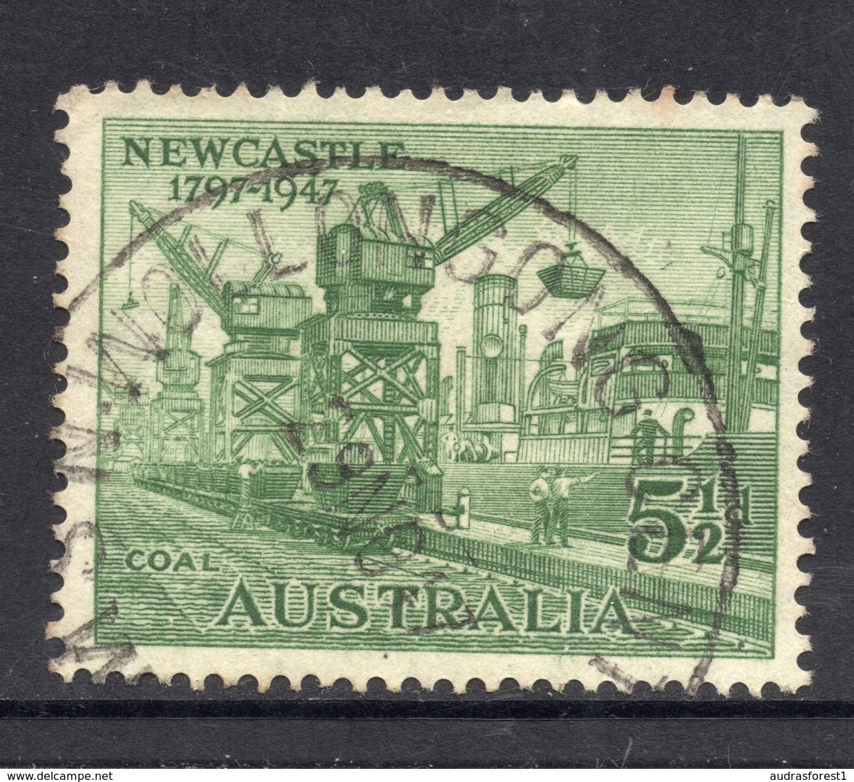 1947 AUSTRALIA 5½d Green FINE USED Stamp - SG 221 - Part Circular Postmark WOLLONGONG, NSW - Oblitérés