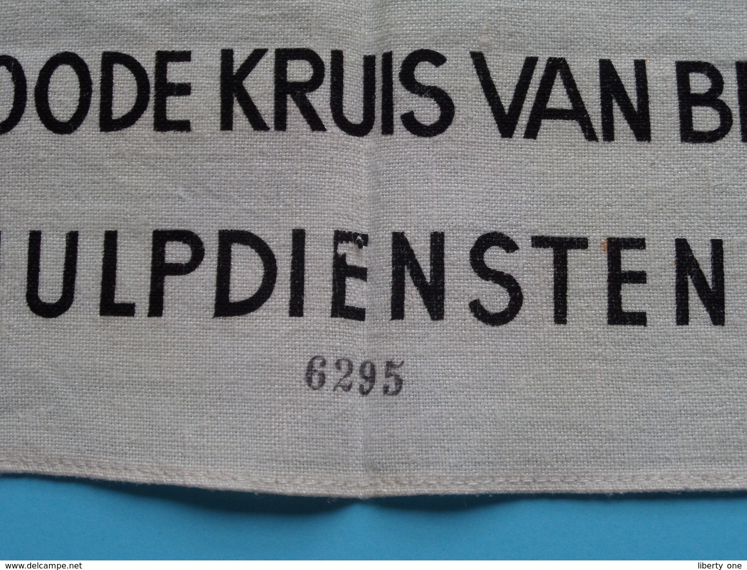 HET ROODE KRUIS VAN BELGIË - HULPDIENSTEN ( 6295 ) Komiteit / Afdeeling BORGERHOUT ( ARMBAND ) ! - Sonstige & Ohne Zuordnung