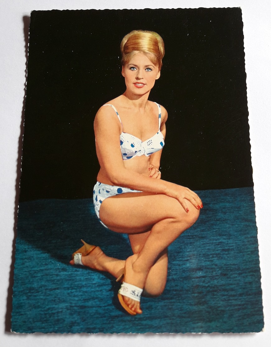 Vintage PIN-UP Post Card "Sexy Bikini Girl" Jolie Jeune Femme MODEL Nice Young Woman # Alte Krüger-Foto-AK # [19-98] - Pin-Ups