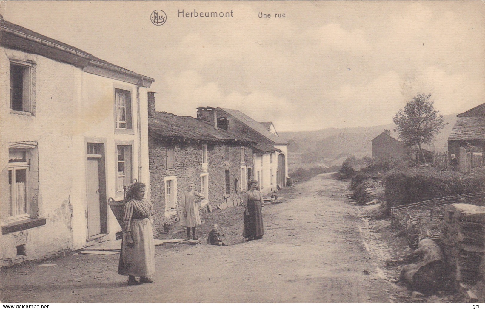 Herbeumont - Une Rue - Herbeumont