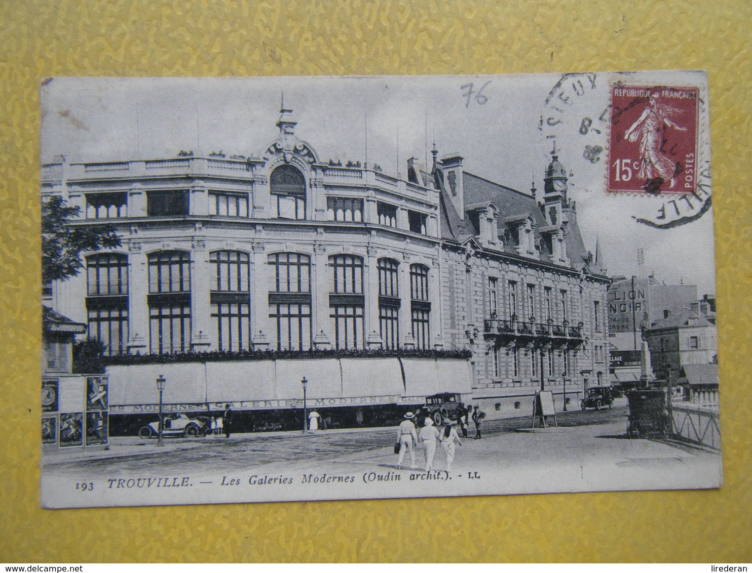 TROUVILLE SUR MER. Les Galeries Modernes. - Trouville