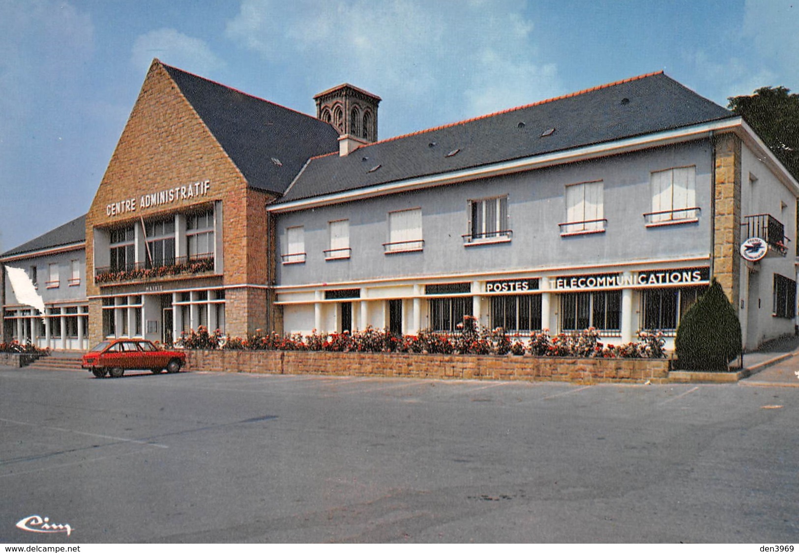 CALLAC-de-BRETAGNE - Centre Administratif - Architecte E. Gemain, Vannes - Poste - Callac