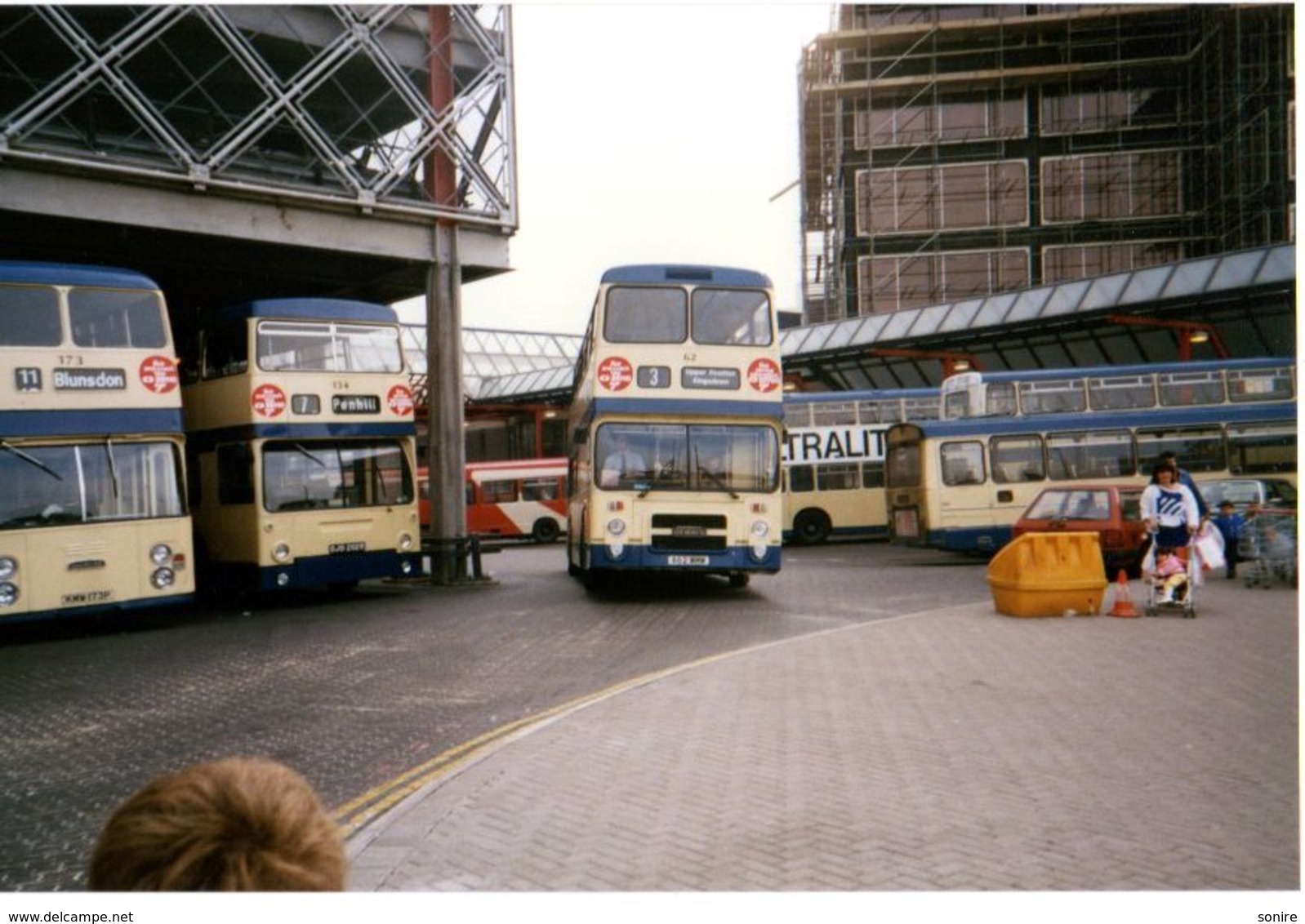 35mm ORIGINAL PHOTO BUS UK BLUNSDON PENHILL SWINDON OMNIBUS STATION - F178 - Other & Unclassified