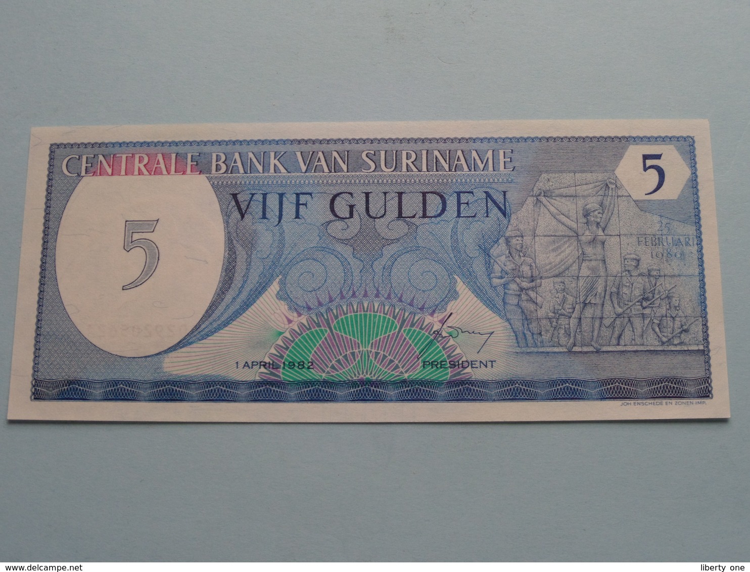 5 > Vijf Gulden : Centrale Bank Van SURINAME - 1 April 1982 ( 0029205621 ) > ( For Grade, Please See Photo ) ! - Surinam