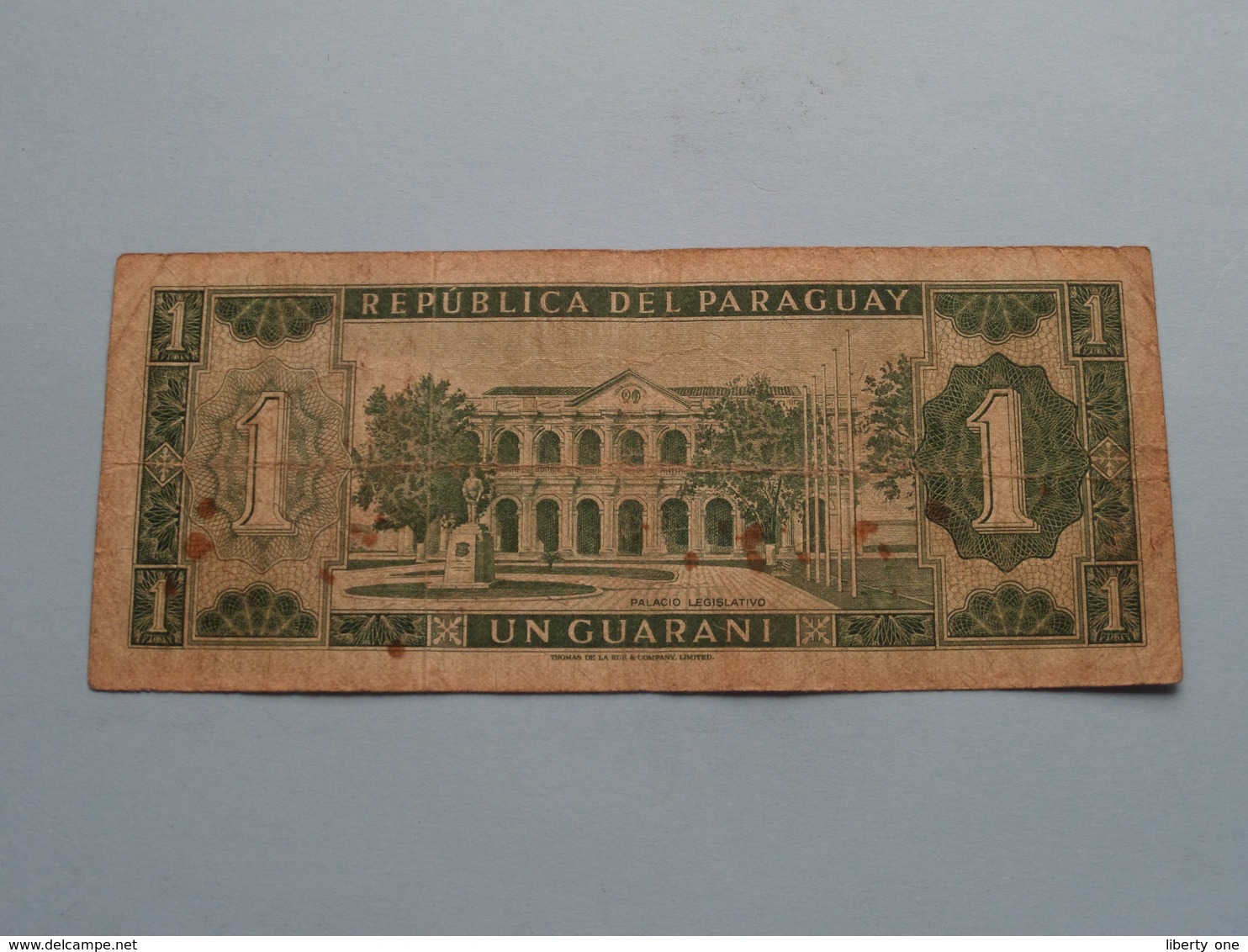 Un GUARANI 1 ( A25943774 ) 1952 - Banco Central Del Paraguay ( For Grade, Please See Photo ) ! - Paraguay