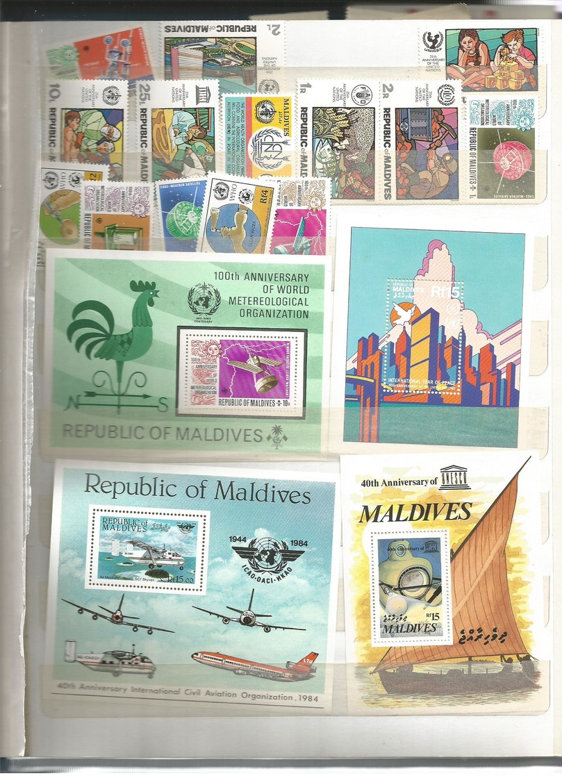 francobolli da tutto il mondo