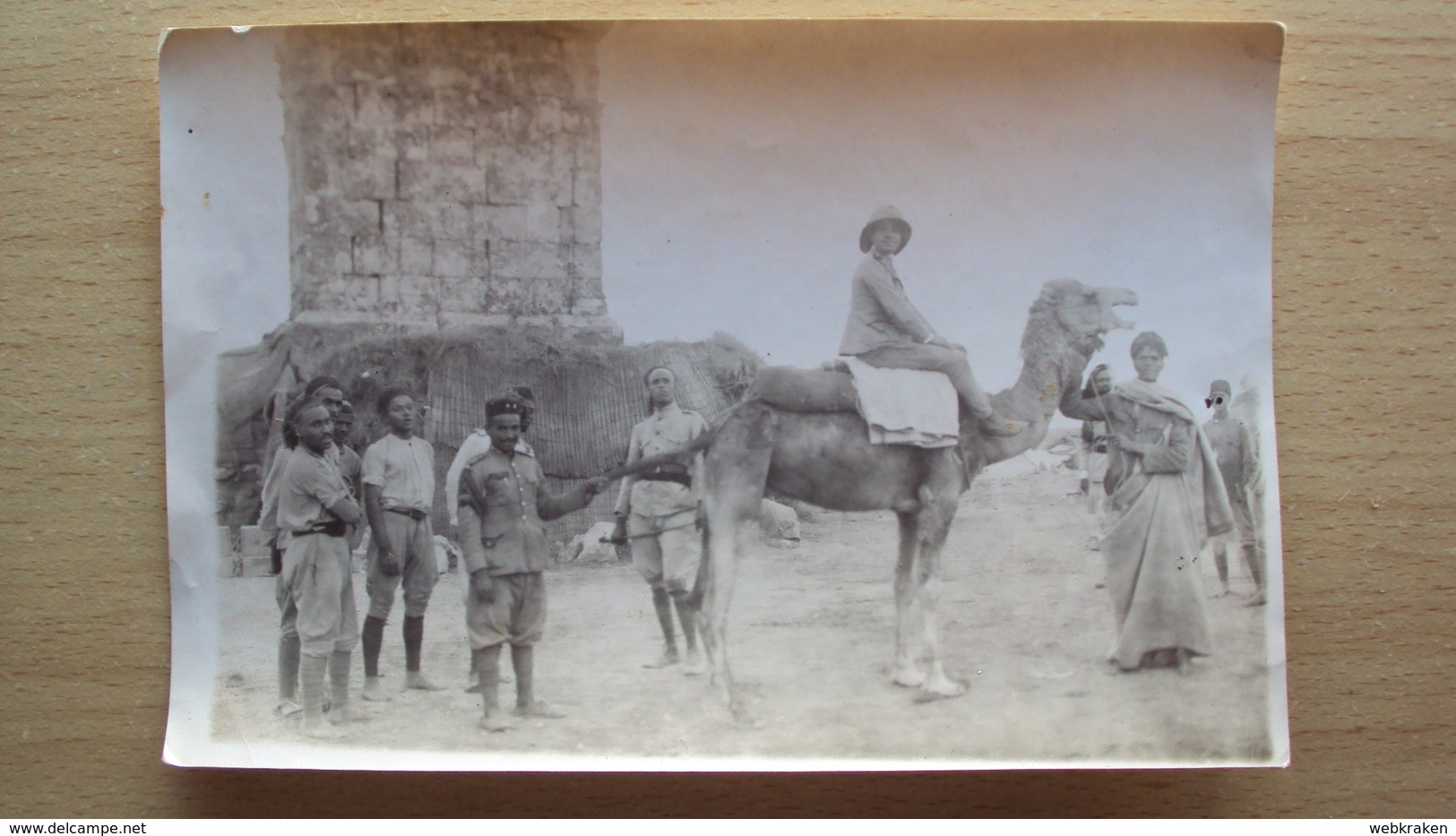 AFRICA ORIENTALE COLONIE 1912  FOTO DI ASCARI E MILITARE ITALIANO SU CAMMELLO - Altri & Non Classificati