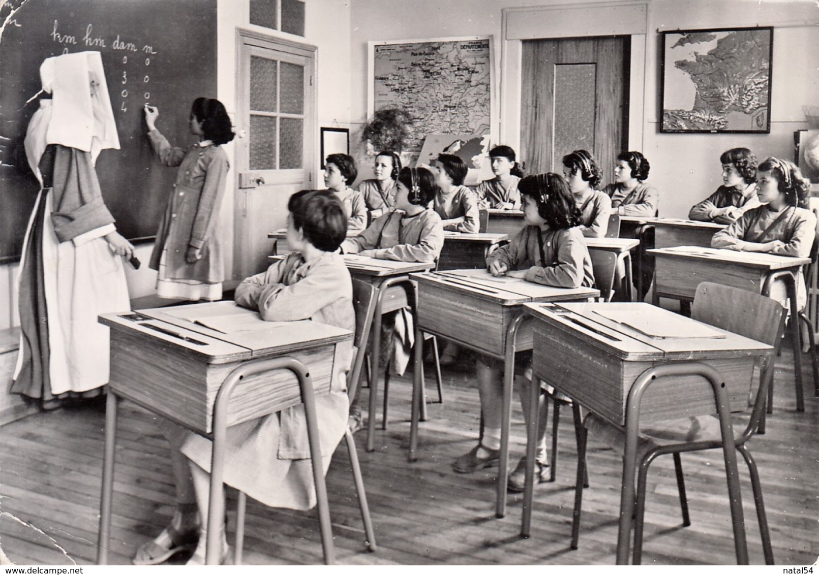 86 - Biard : Institution De Larnay - Classe De Sourdes - Religieuse Congrégation Des Filles De La Sagesse - CPM Neuve - Autres & Non Classés