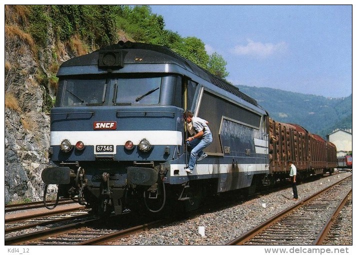 RU CT 17 - Train De Bois, Loco BB 67346 En Gare - SAINT-CLAUDE - Jura - SNCF - Trains