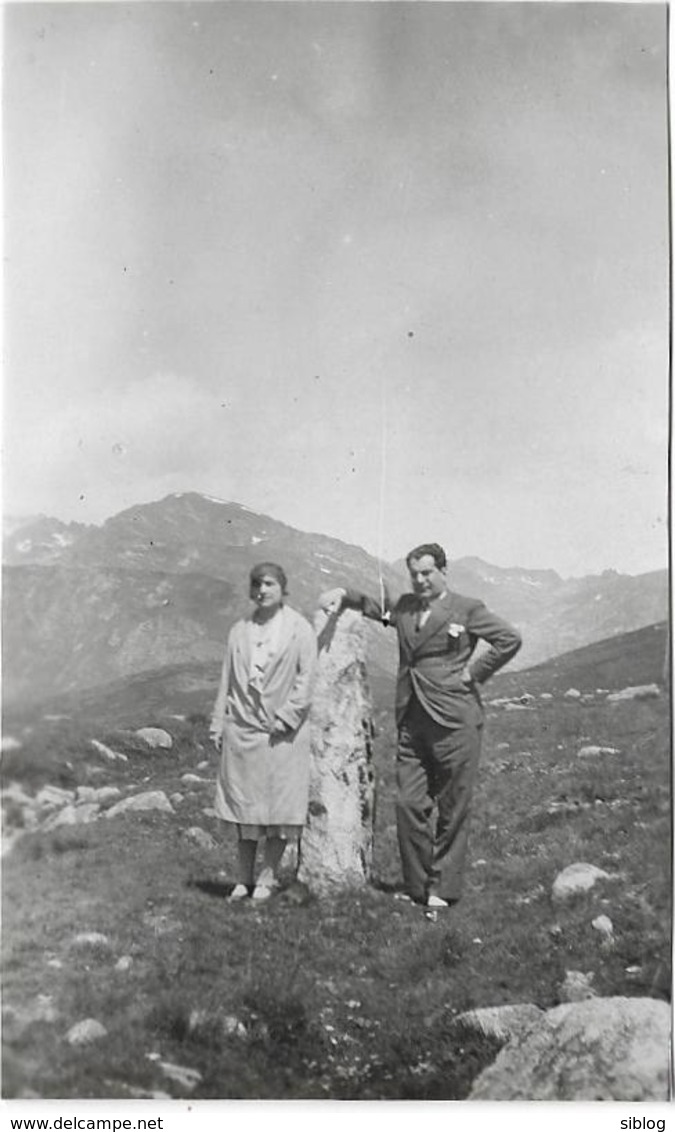 PHOTO - Col De PUYMORENS - Accoudés Au Rocher - Ft 10 X 6 Cm - Luoghi