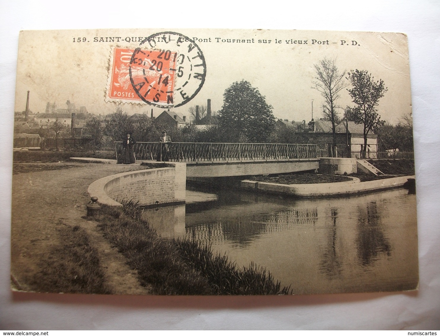 Carte Postale Saint Quentin (02) Le Pont Tournant Sur Le Vieux Port (Petit Format Oblitérée 1914 Timbre 10 Centimes ) - Saint Quentin