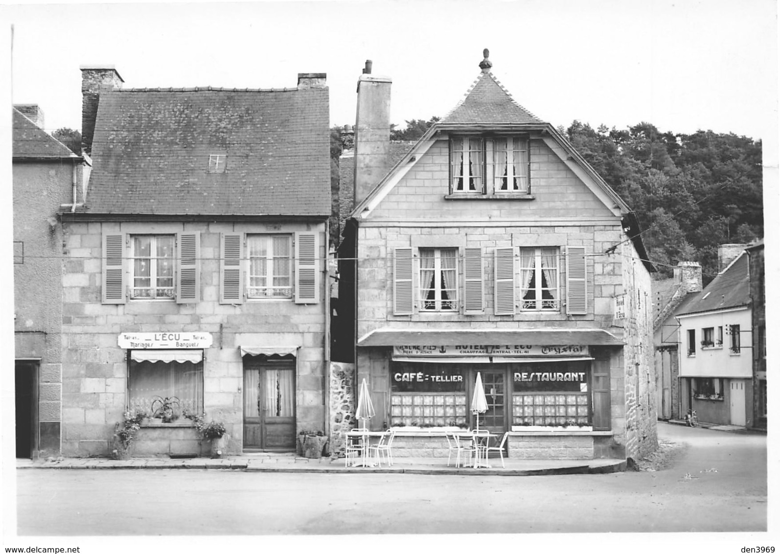 JUGON - Café Hôtel De L'Ecu - Propriétaire Tellier - Jugon-les-Lacs