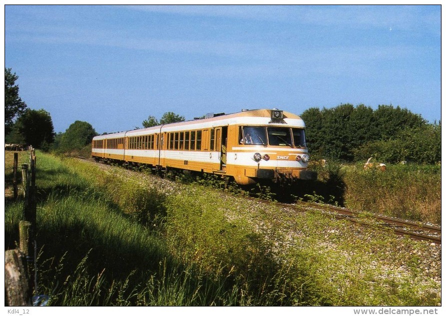 RU CT 35 - Turbotrain ETG  T 1009 Vers SAINT-PAUL DE VARAX - Ain - SNCF - Trains