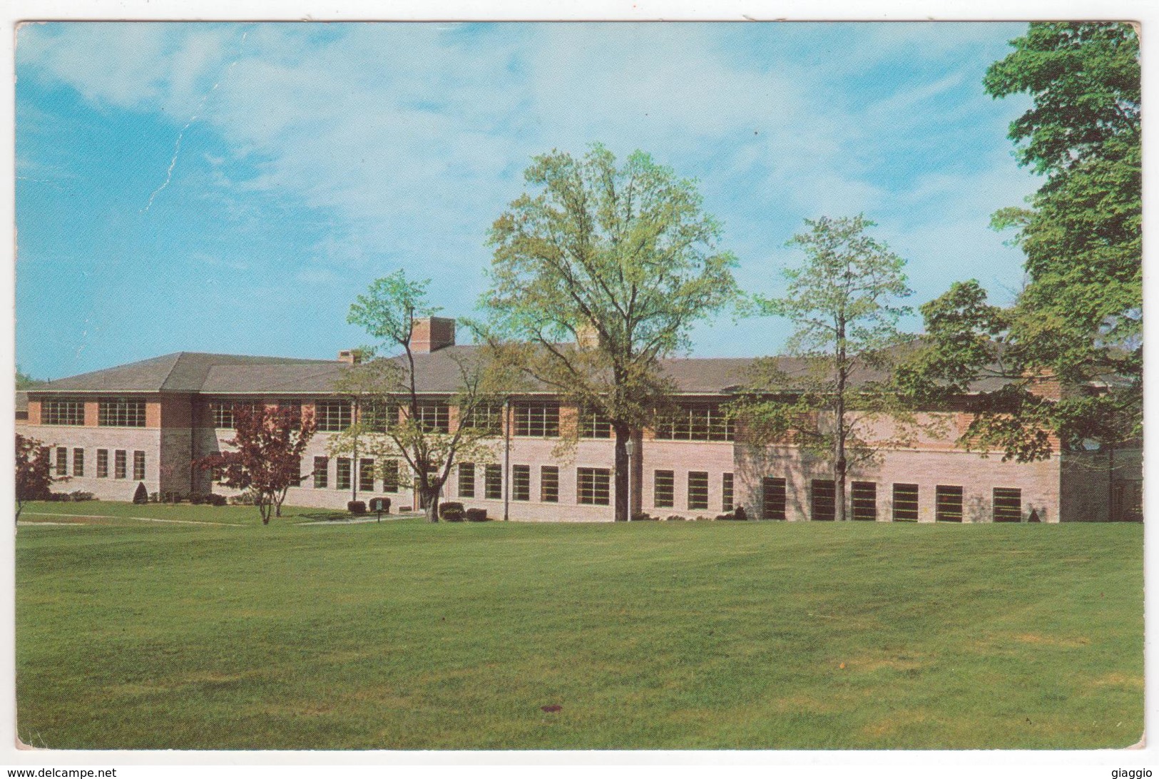 °°° 13797 - USA - NY - NEW YORK - BROWNSON HALL - With Stamps °°° - Education, Schools And Universities