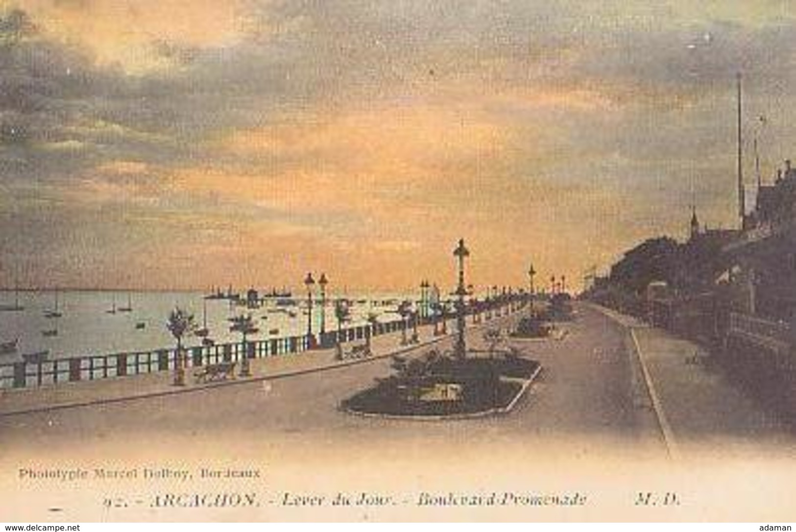 Gironde        979        Arcachon.Lever Du Jour.Boulevard Promenade - Arcachon