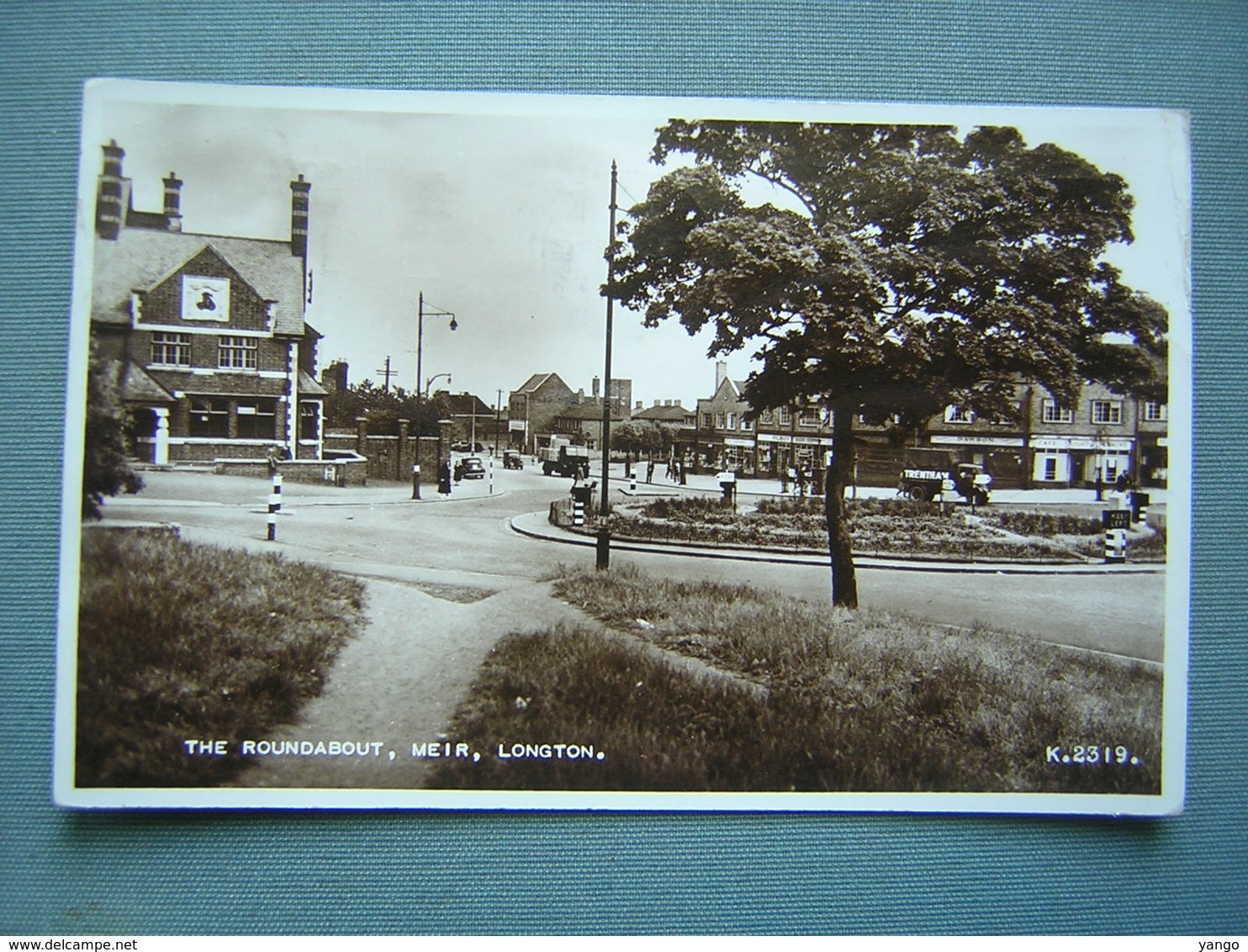 LONGTON - THE ROUNDABOUT - MEIR - Autres & Non Classés