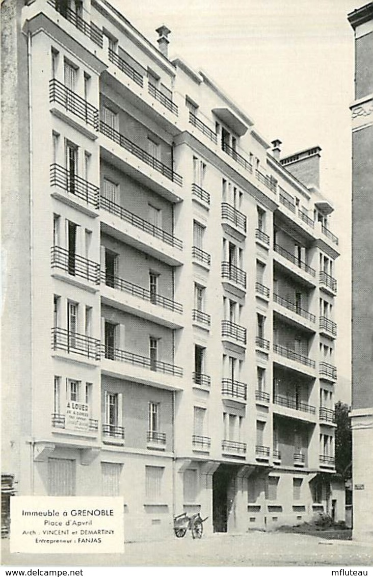 38* GRENOBLE   (CPSM Petit Format)    MA92,1310 - Grenoble