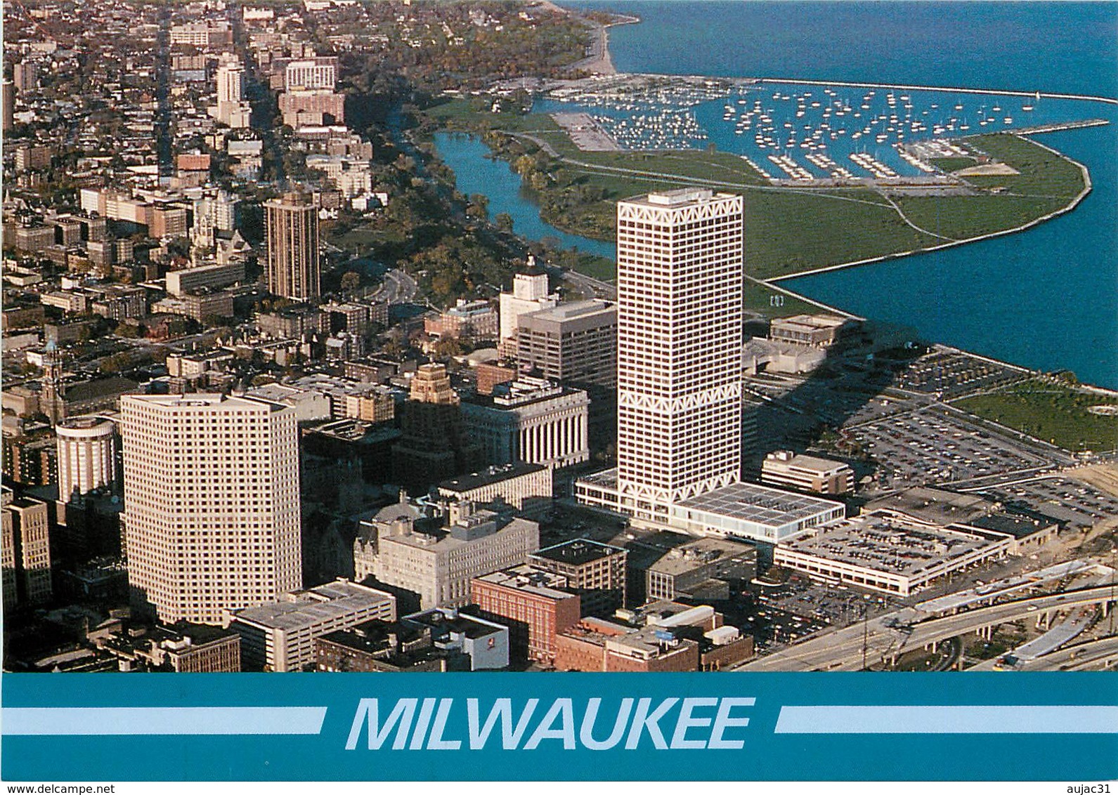 Etats-Unis - Wisconsin - Milwaukee - This Aerial View Of Downtown - Moderne Grand Format - état - Milwaukee