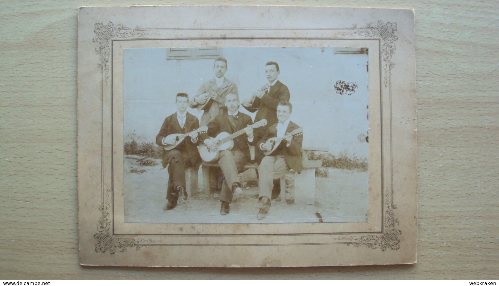 FOTO CARTONATA GRUPPO MUSICISTI SUONATORI MANDOLINO E CHITARRA FINE 800  PRIMI ANNI 900 - Altri & Non Classificati