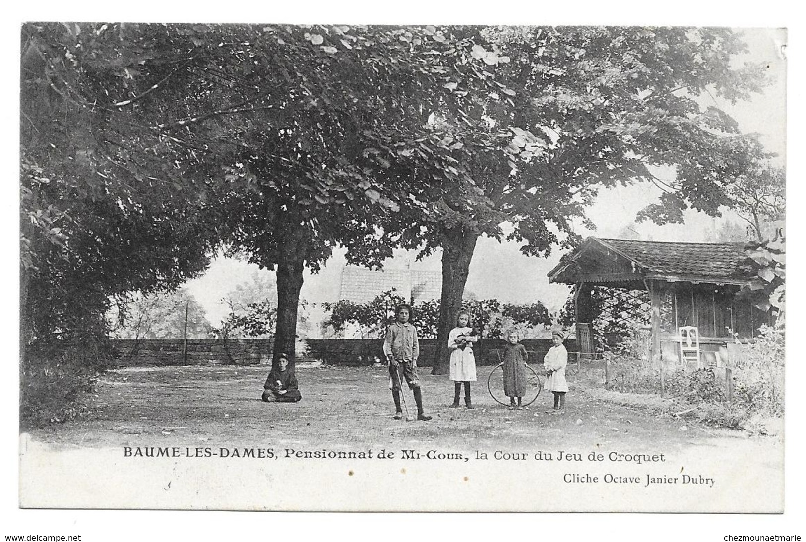 BAUME LES DAMES PENSIONNAT DE MI COUR LA COUR DU JEU DE CROQUET - CPA JANIER DUBRY DOUBS - Baume Les Dames