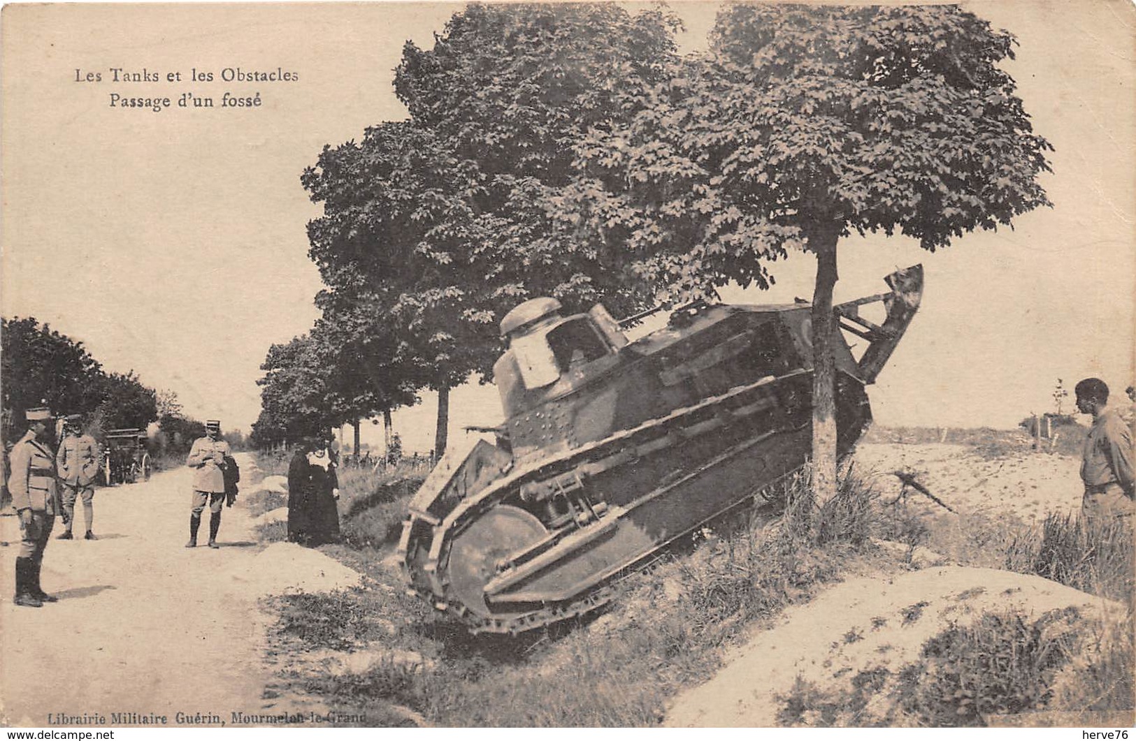 Militaria - Les Tanks Et Les Obstacles - Passasge D'un Fossé - Tank - Matériel