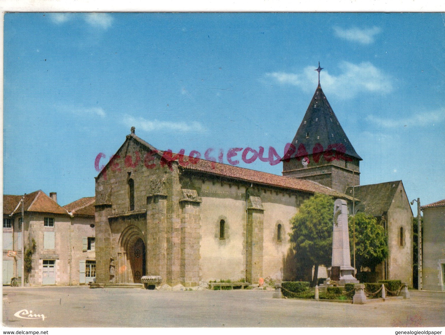 87 - BUSSIERE POITEVINE - L' EGLISE MONUMENT AUX MORTS - Bussiere Poitevine