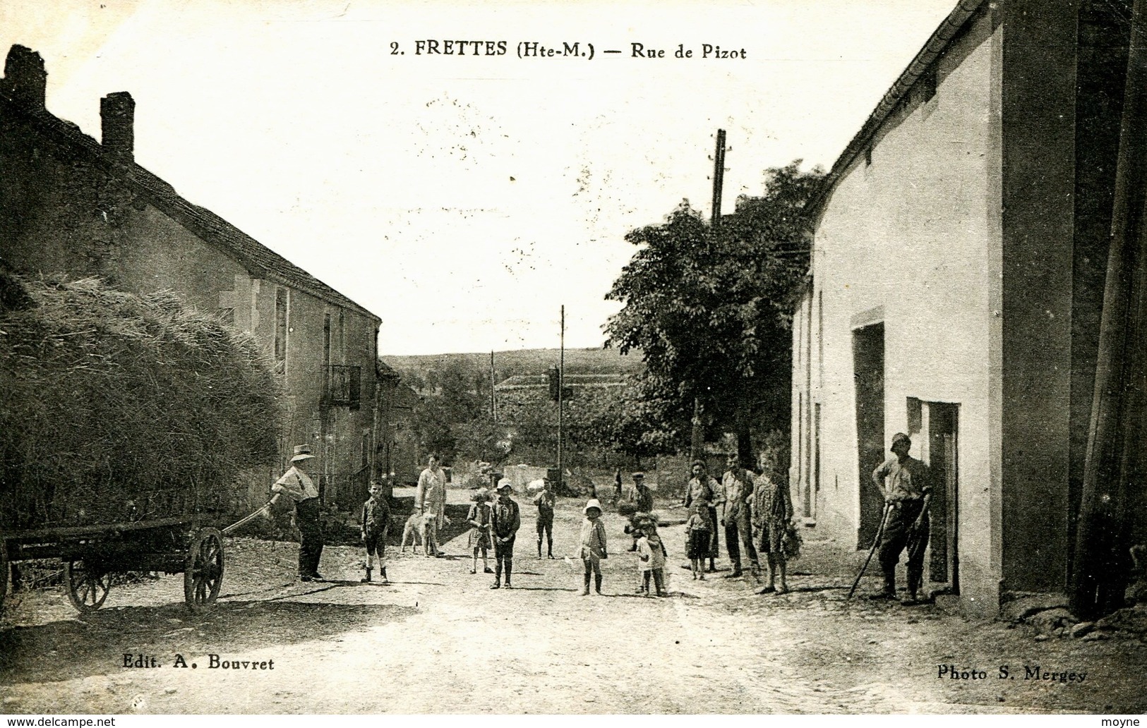 14160 - Hte Marne - FRETTES  :   RUE  DE  PIZOT   -  BELLE  ANIMATION  -- Circulée 1930 RARE - Sonstige & Ohne Zuordnung