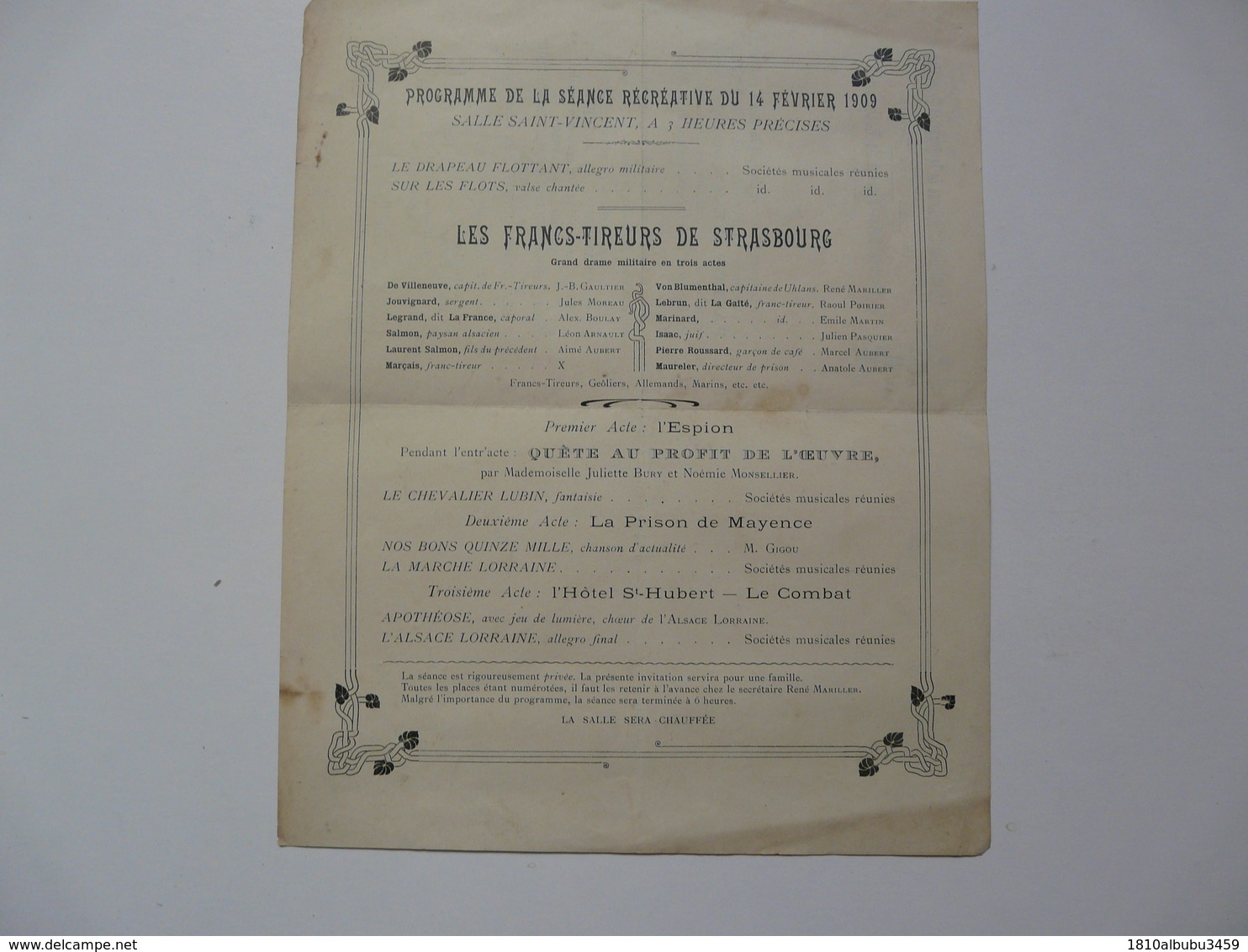 VIEUX PAPIERS - PROGRAMME : Association Catholique De La Jeunesse Française - ROCHECORBON - Programs