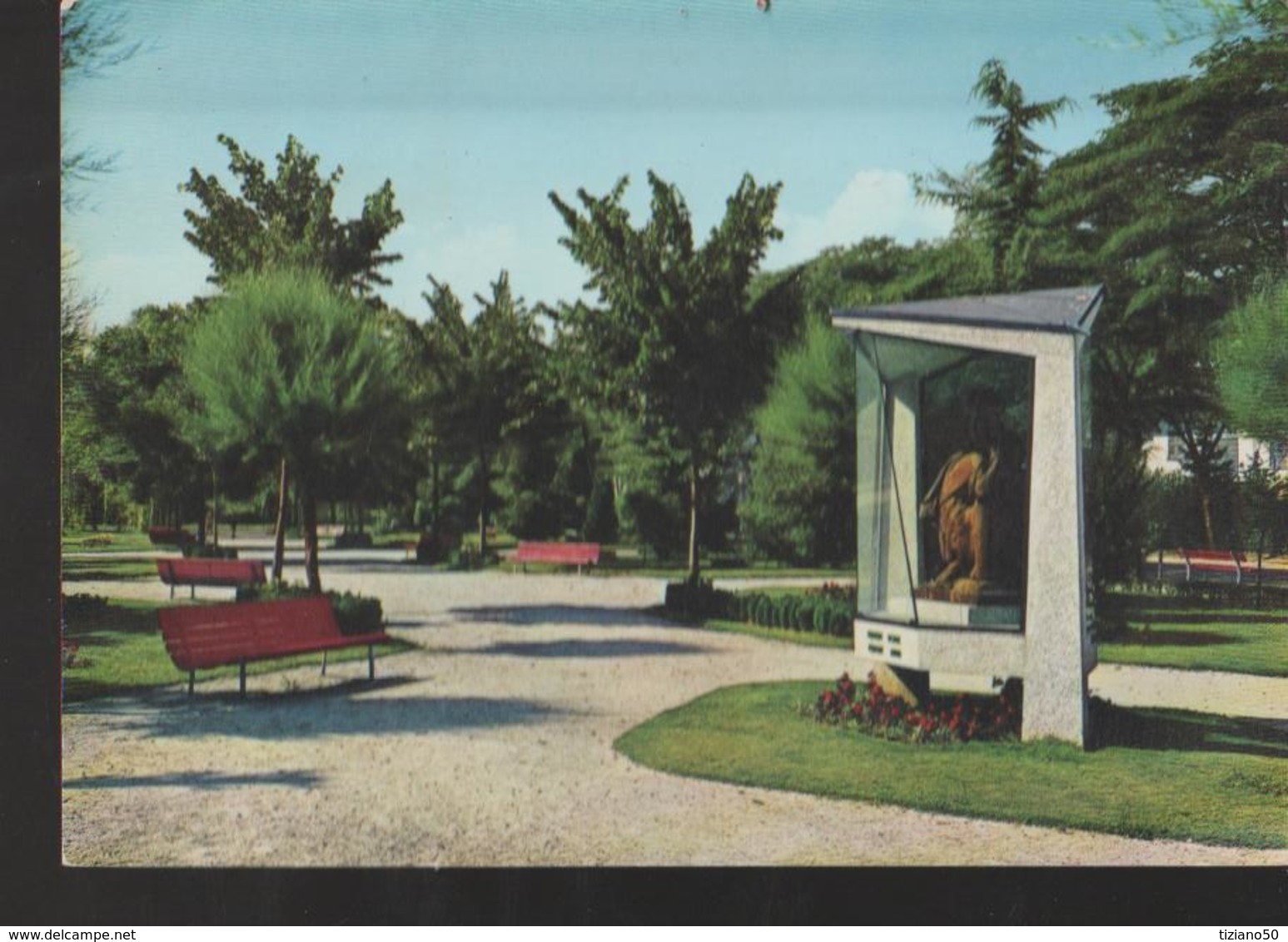 BUSTO ARSIZIO,VIALE DIAZ E GIARDINI .viaggiata.-1968-fg-mt.1710 - Busto Arsizio