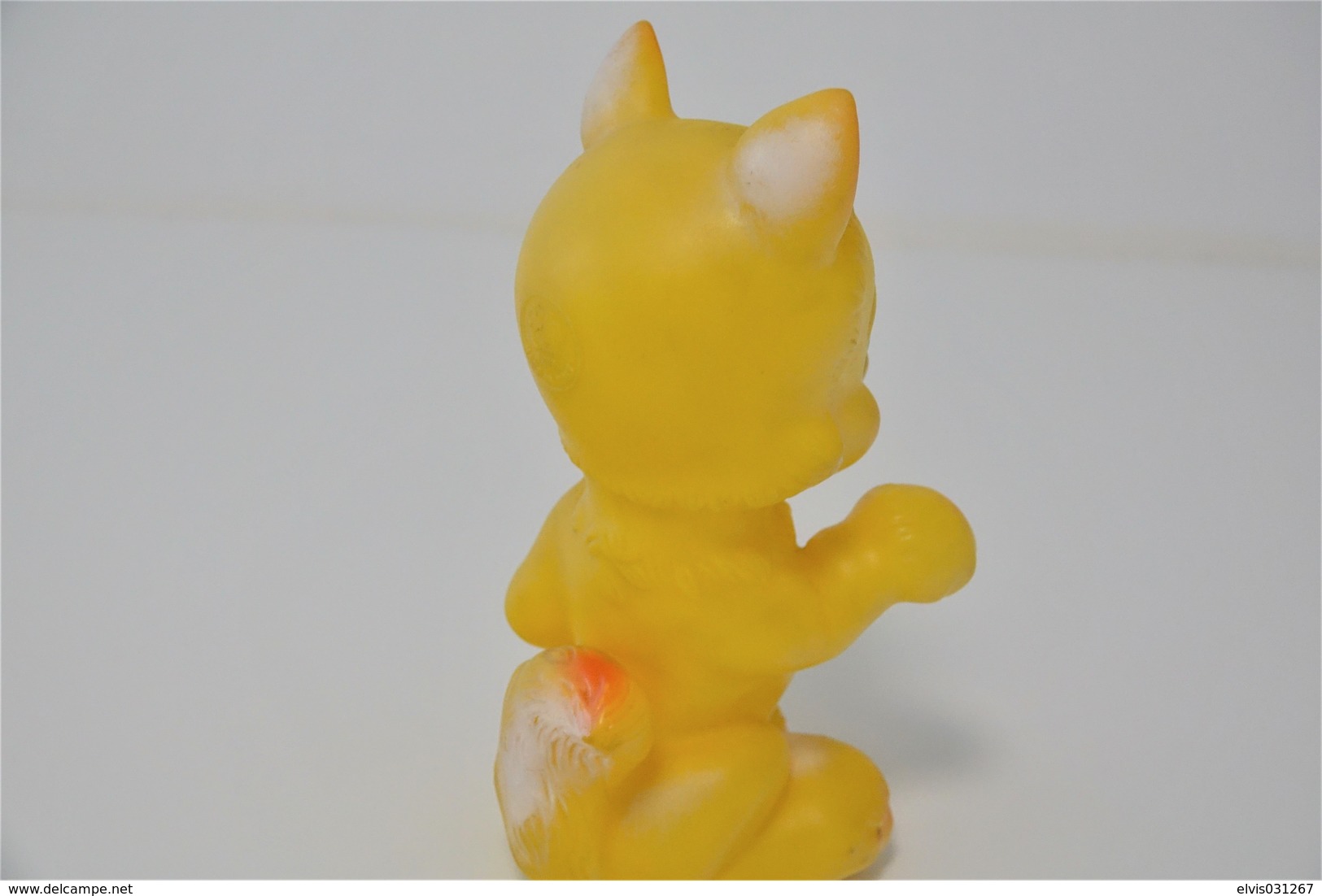 PIEPER POUET SQUEAKY: LEDRAPLASTIC CAT KAT CHAT - L=18 - ***  - M DEP ELEPHANT ITALY  - Rubber - Vinyl - 1960's - Schtroumpfs