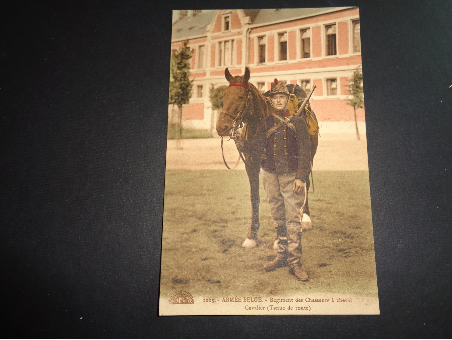 Armée ( 5 ) Belge   :  Régiment Des Chasseurs à Cheval - Uniforms