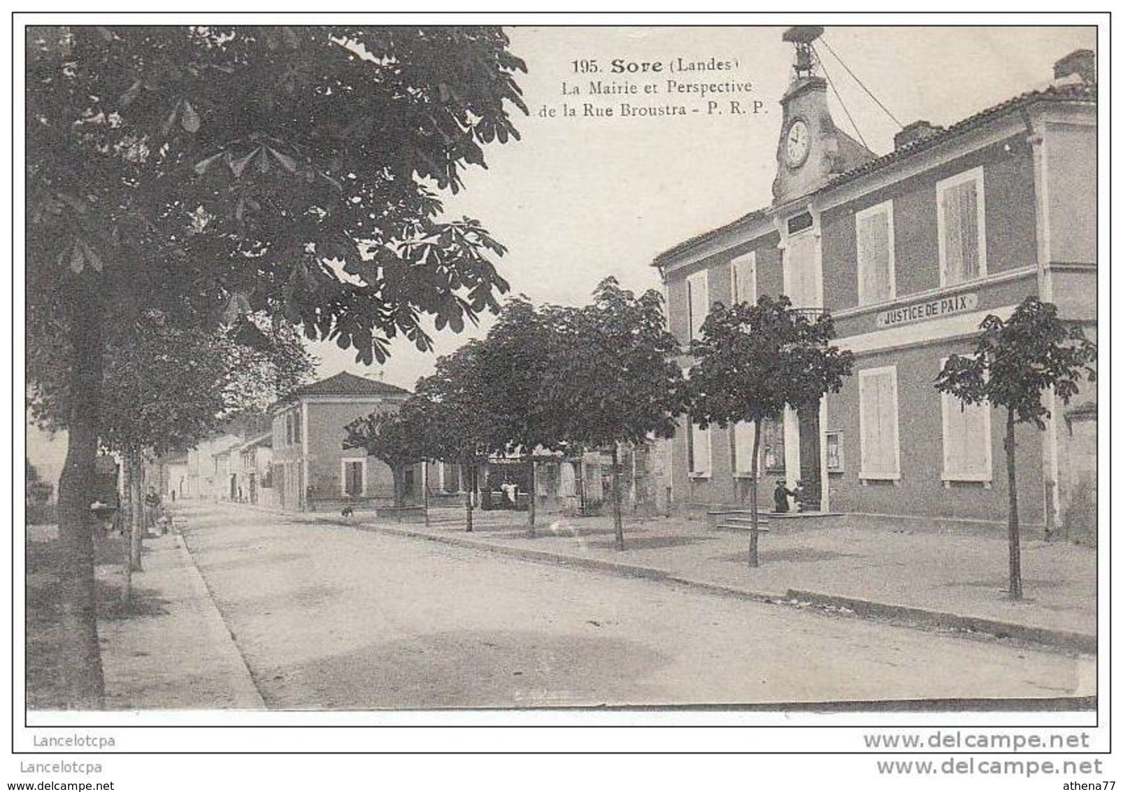 40 - SORE / LA MAIRIE ET PERSPECTIVE DE LA RUE BROUSTRA - Sore