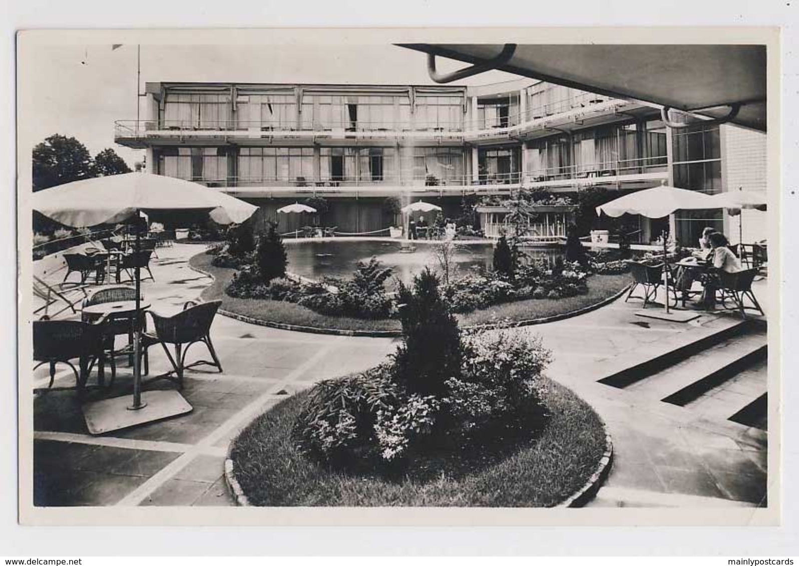 AJ05 Grand Hotel Gooiland, Hilversum, Daktuin - RPPC, Local Publisher - Hilversum