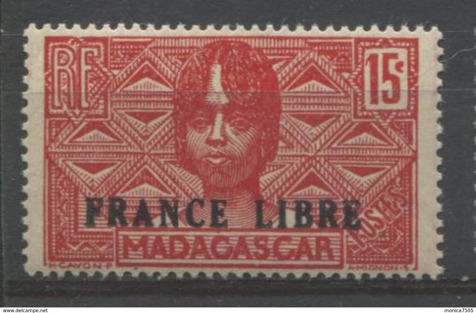 MADAGASCAR ( POSTE ) : Y&T  235  TIMBRE  NEUF  SANS  TRACE  DE  CHARNIERE . - Nuevos