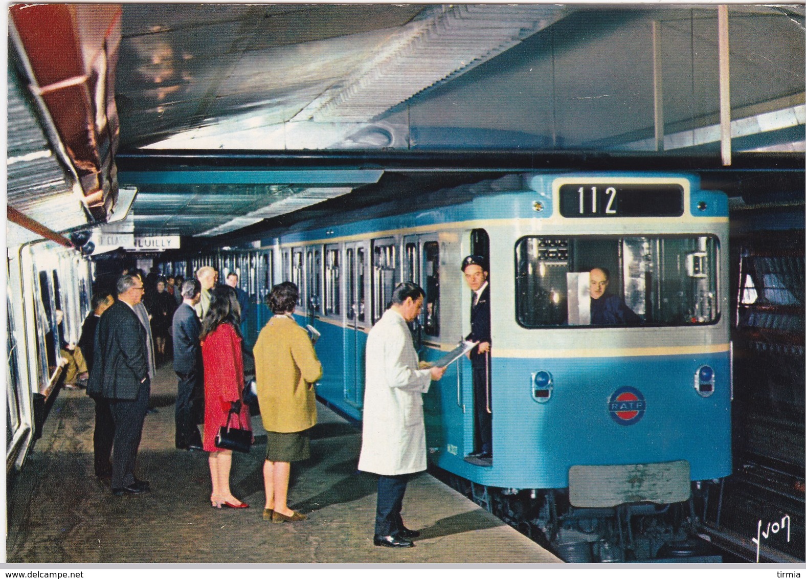 Paris - Le Métro - Rame Sur Pneumatiques - Subway