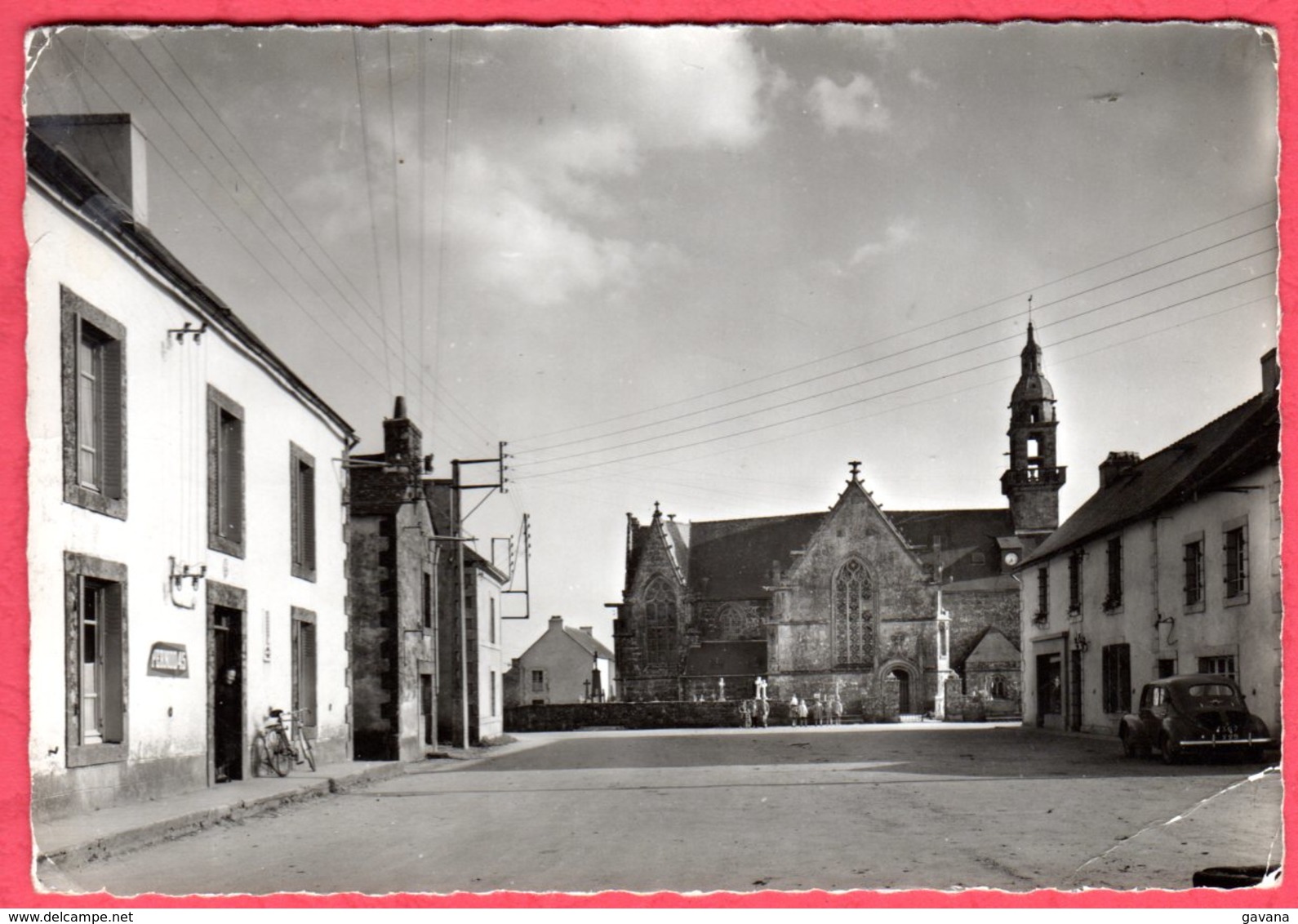 29 LANDUDAL - La Place De L'église Notre-Dame - Altri & Non Classificati