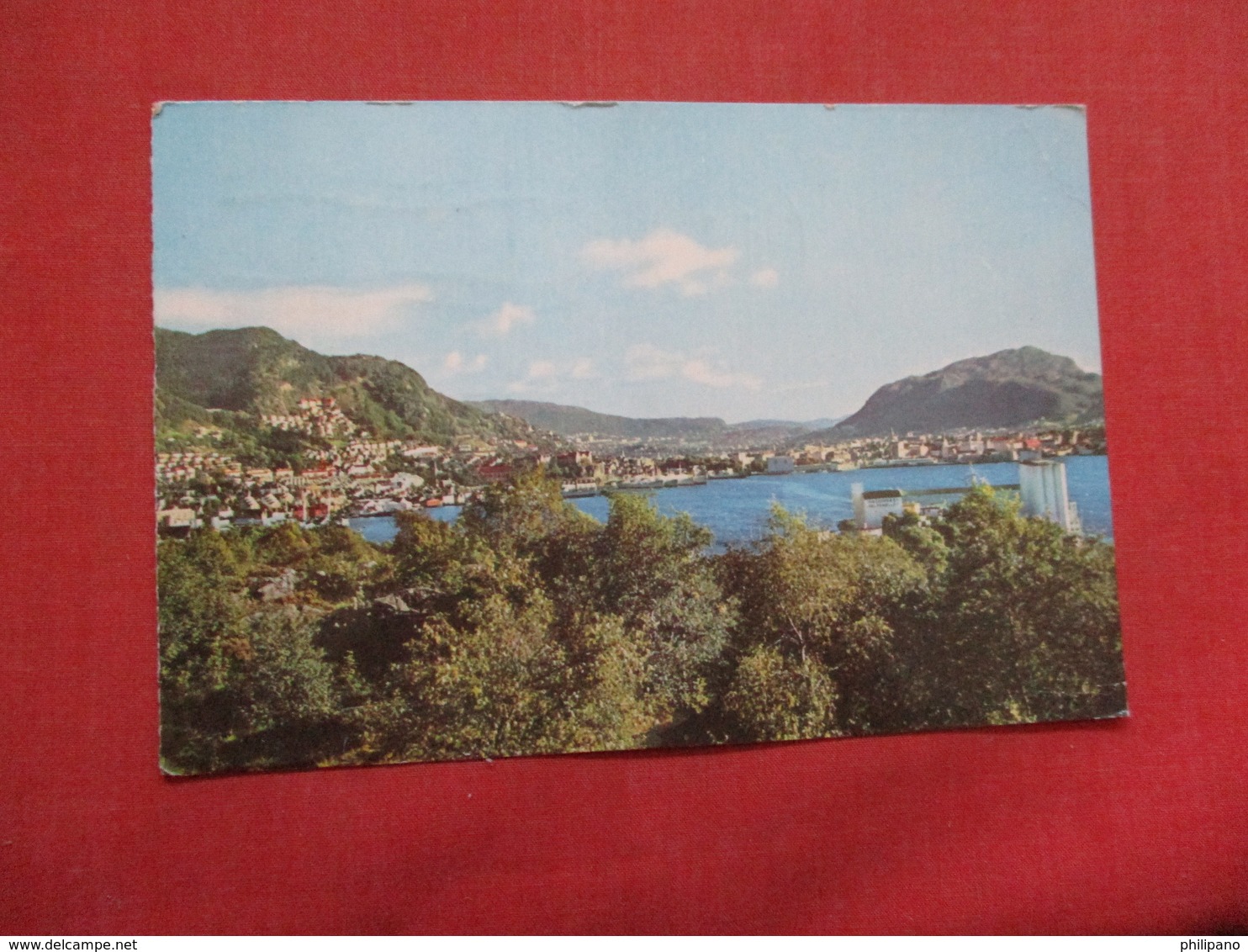 View Of Bergen    Norway Stamp  & Cancel  Ref    3579 - Norway