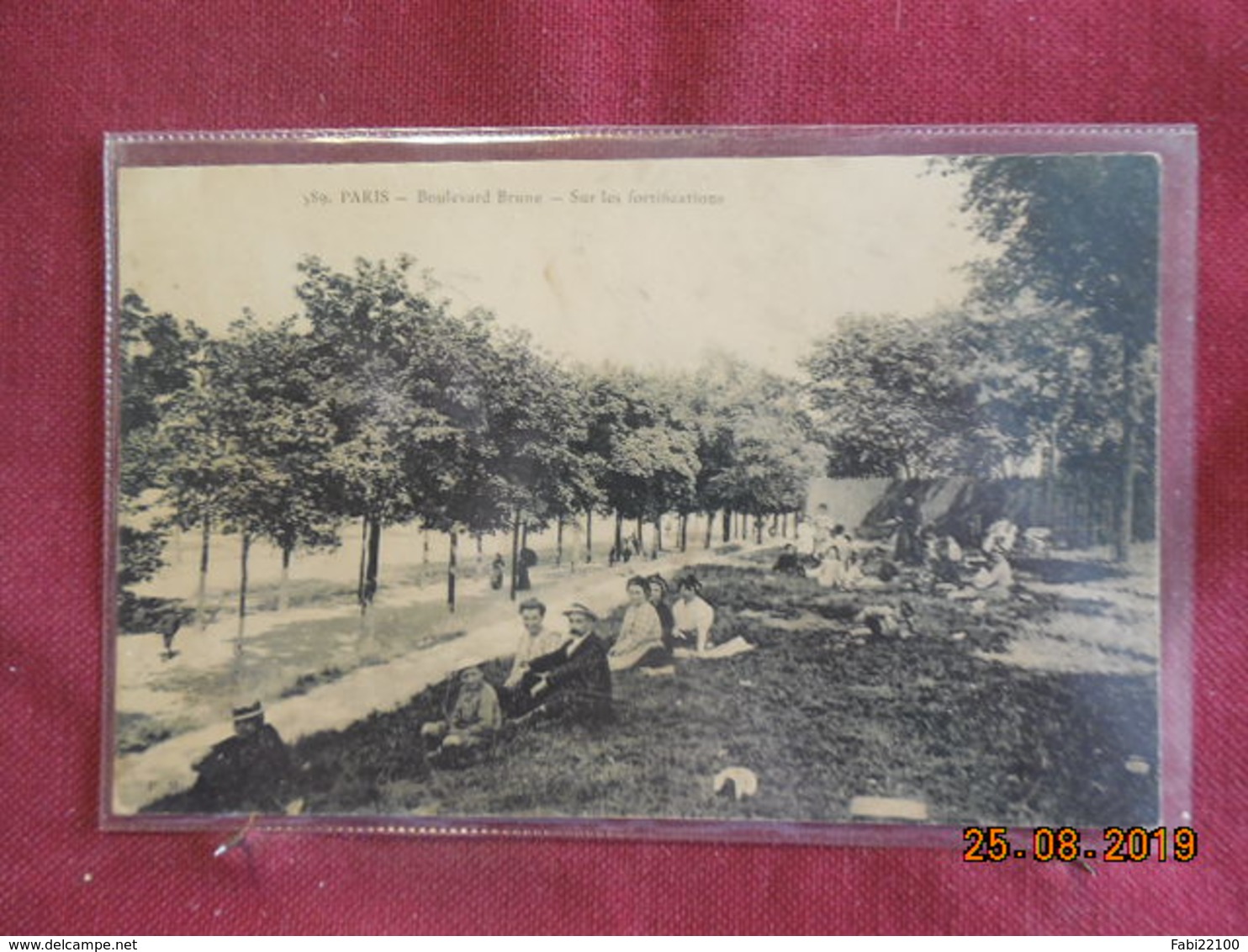 CPA - Paris - Boulevard Brune - Sur Les Fortifications - Arrondissement: 14