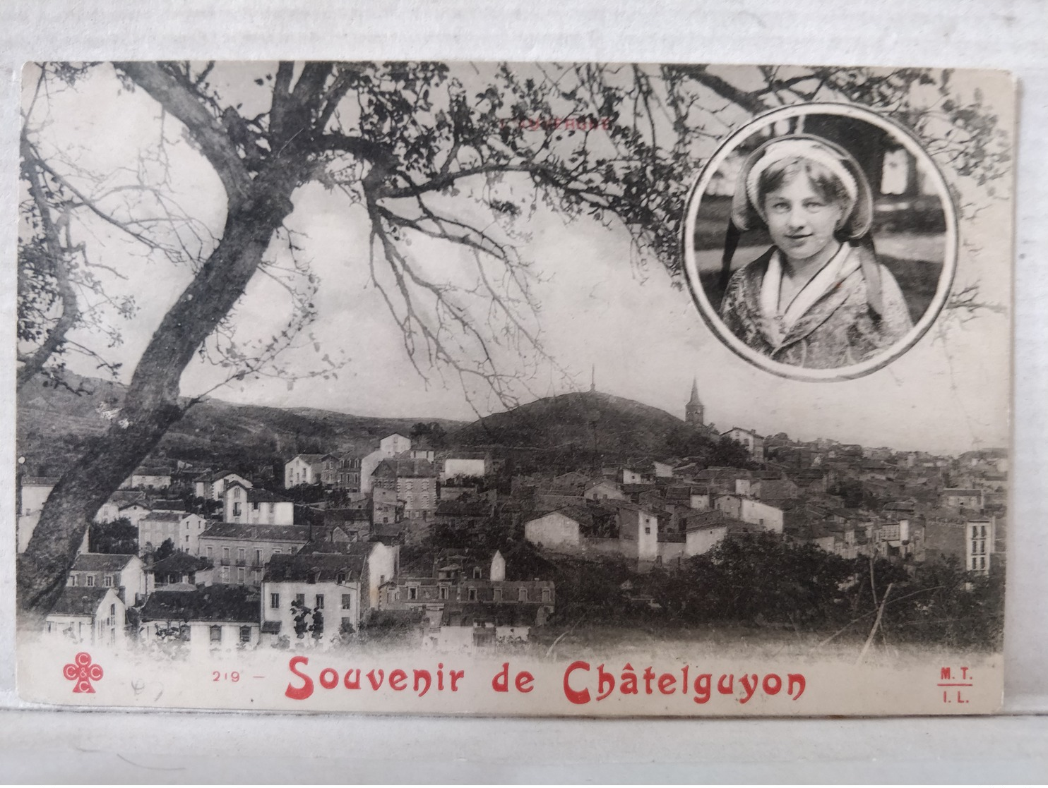 Châtelguyon. Souvenir - Châtel-Guyon