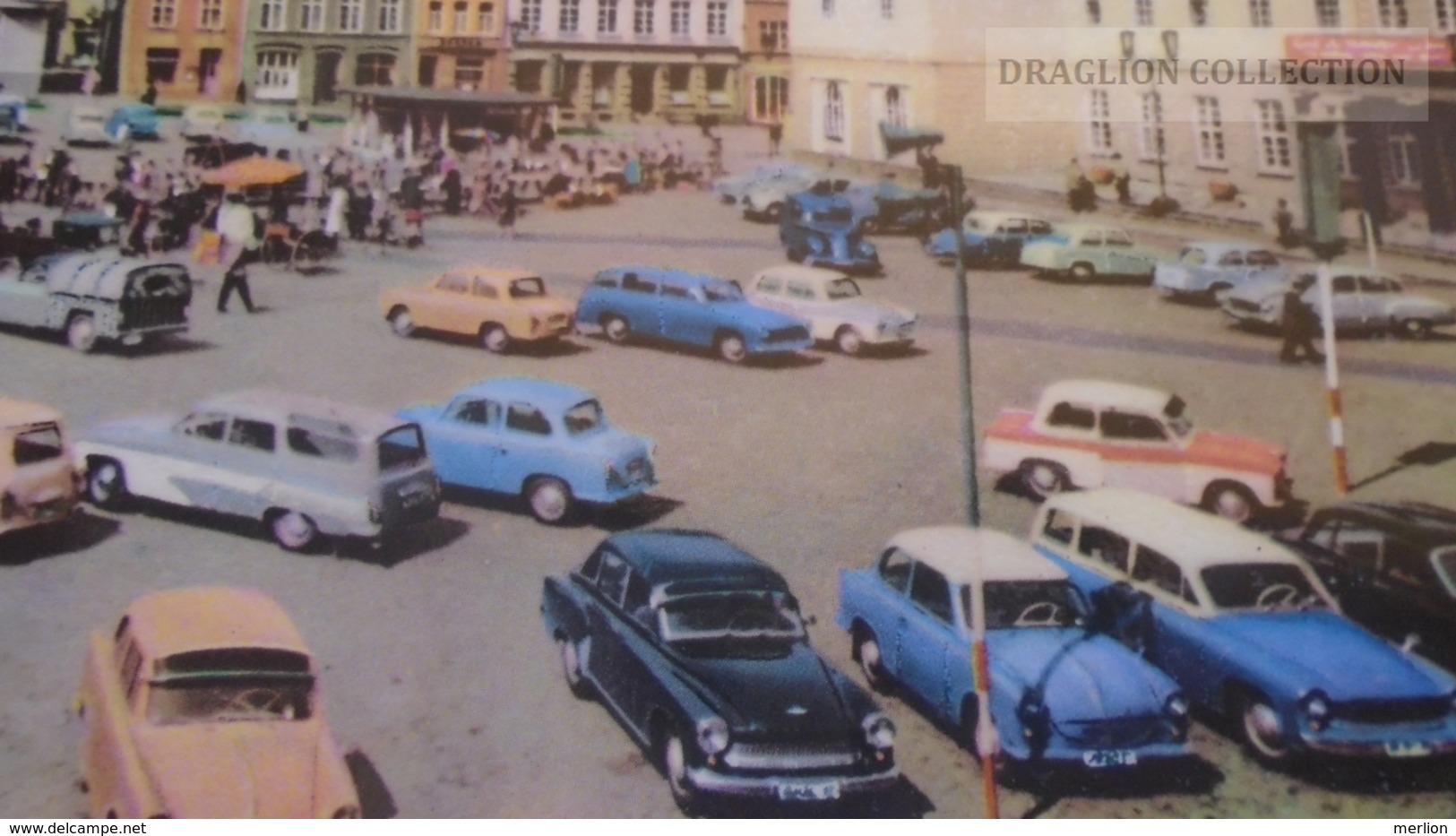 D167063  Wismar In Mecklenburg Vorpommern,  - Markt - Auto Automobile - Car -voiture - Wismar