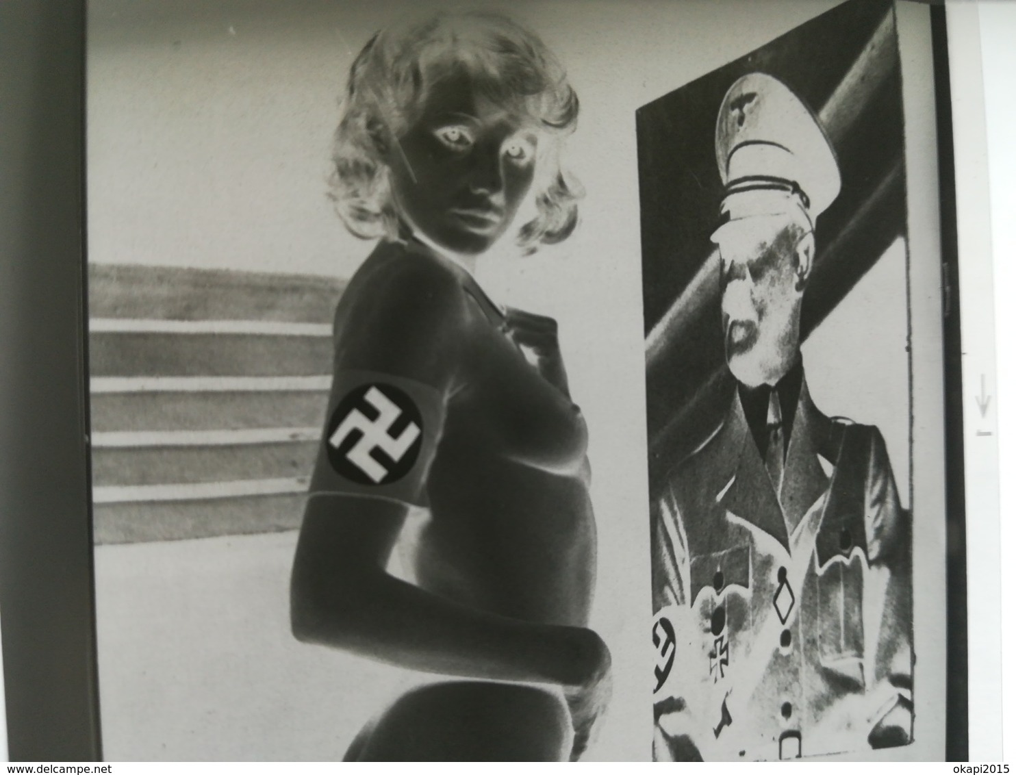 FEMME SEMI - NU BRASSARD NAZI SS FACE À POSTER HITLER - NÉGATIF De Photo D Une AFFICHE ? MILITARIA GUERRE 1939 - 1945 - 1939-45