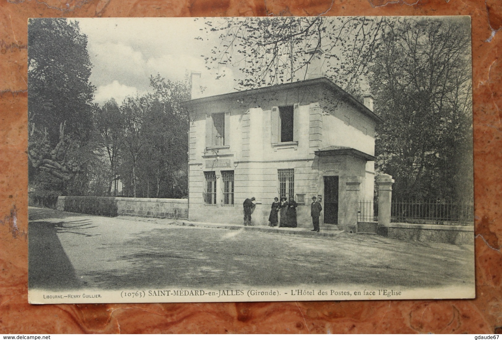 SAINT MEDARD EN JALLES (33) - L'HOTEL DES POSTES, EN FACE DE L'EGLISE - Altri & Non Classificati