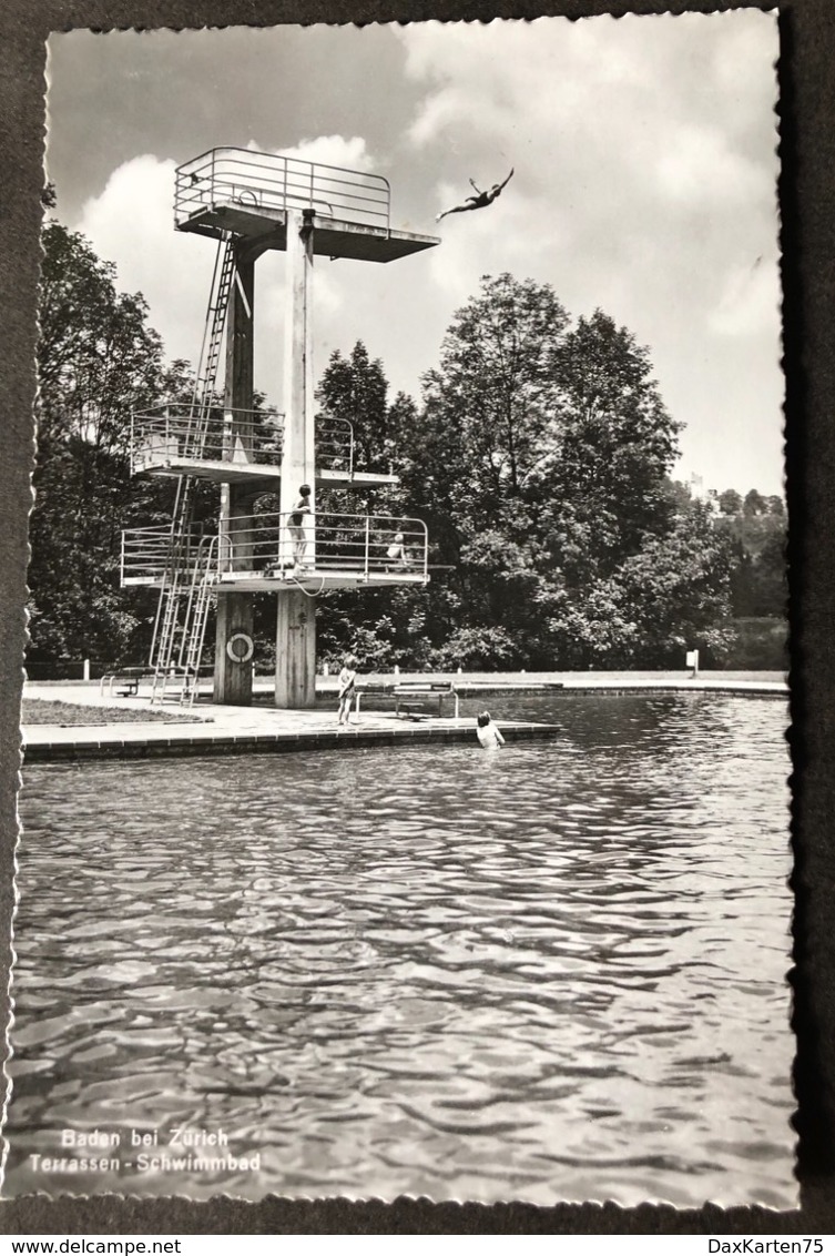 Baden Terassen-Schwimmbad - Baden