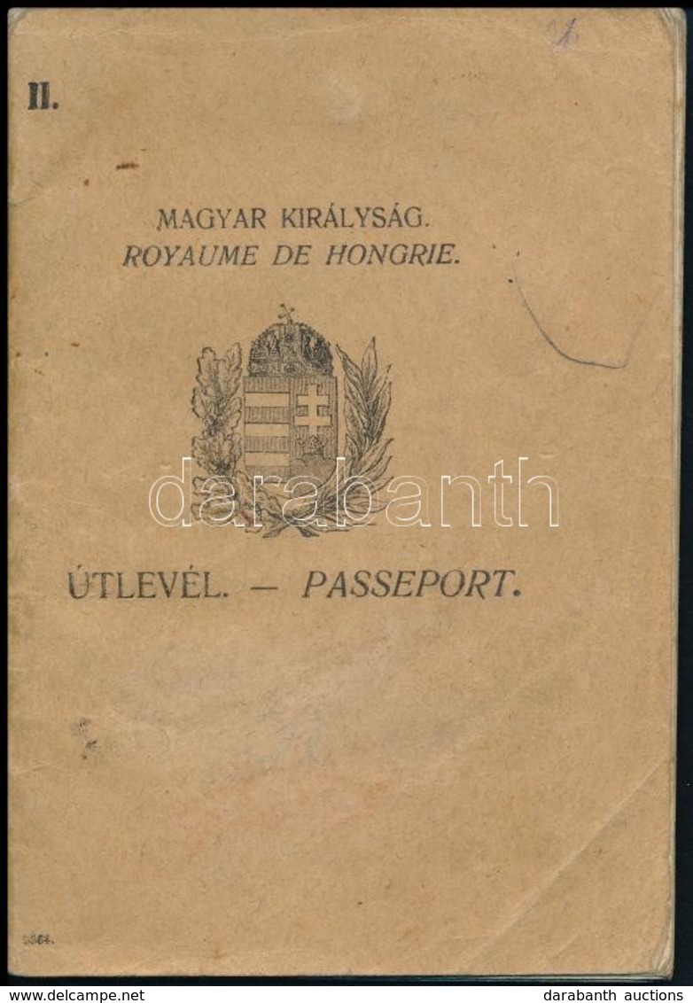 1927 Fényképes Magyar útlevél Bankigazgató Felesége Részére, Csehszlovák, Lengyel, Osztrák Bejegyzésekkel - Ohne Zuordnung